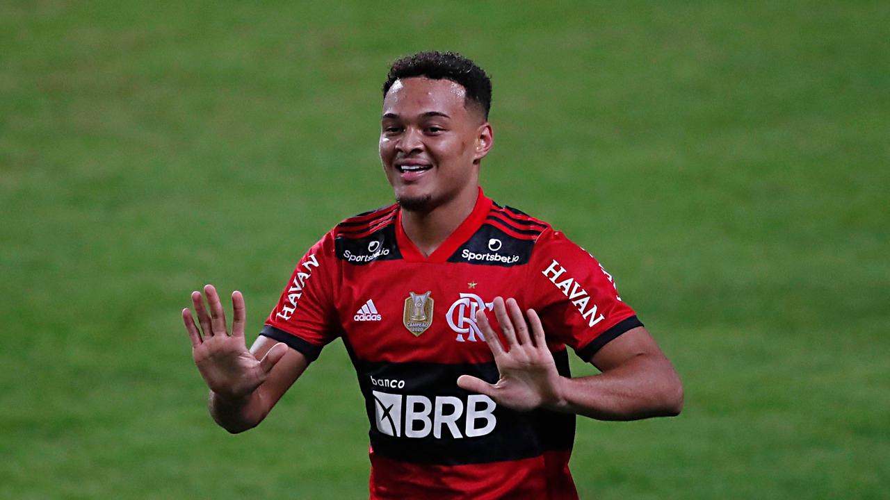 Flamengo pede paralisação do Brasileirão