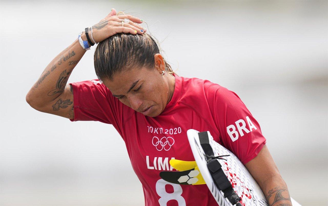 Silvana Lima perde nas quartas e dá adeus ao sonho de medalha no surfe