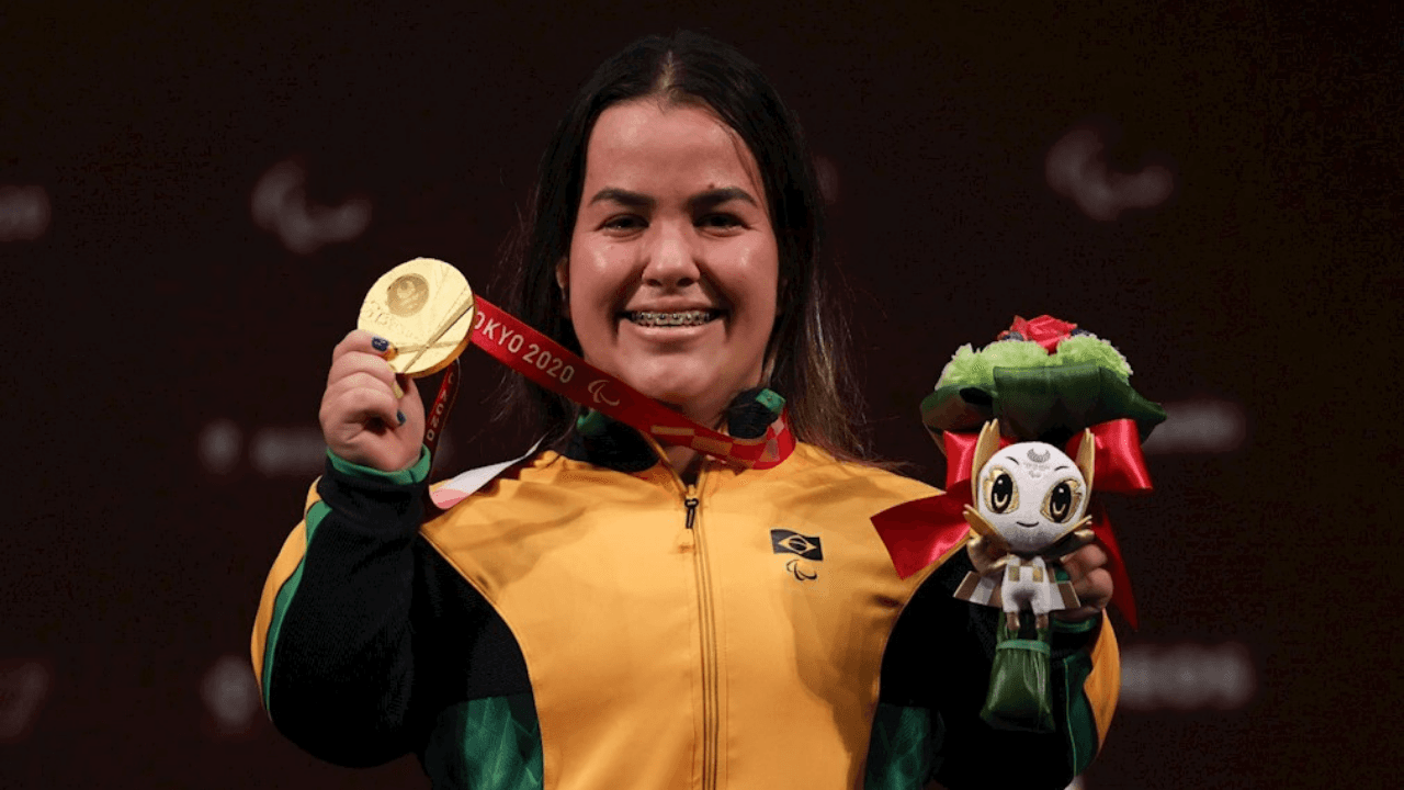 Mariana D’Andrea leva ouro inédito no halterofilismo nas Paralimpíadas