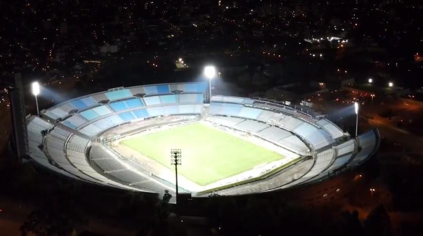 Conmebol divulgou imagens da nova iluminação do estádio Centenário, em Montevidéu