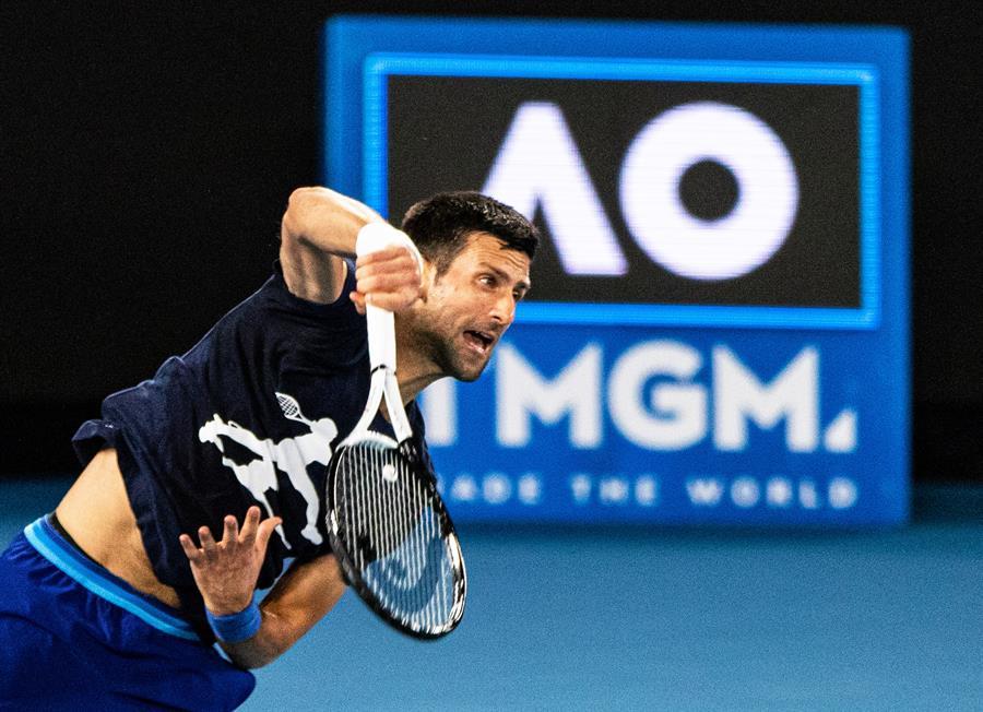 Após ser barrado na Austrália, Djokovic começa temporada no ATP 500 de Dubai