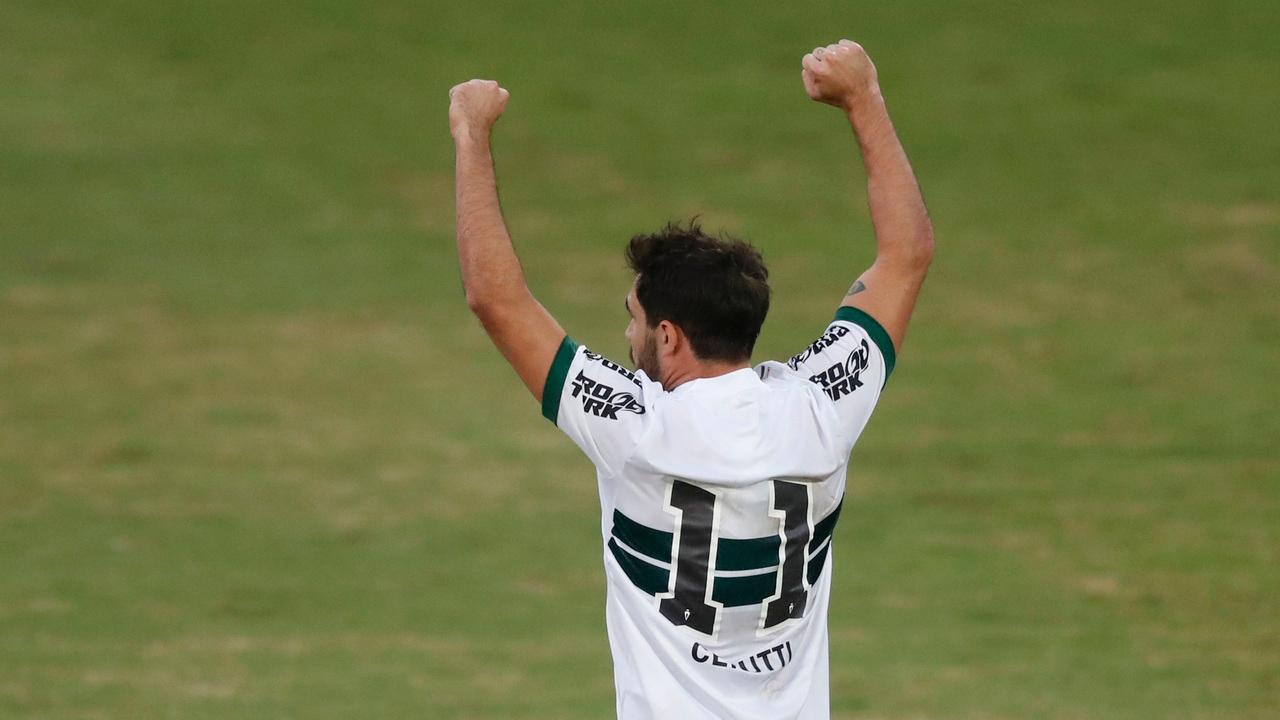 Cerutti disputou apenas 14 jogos pelo Coritiba.