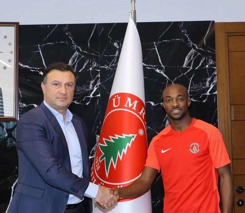 A partir desta temporada, Geraldo vai jogar pelo  Umraniyespor, da Turquia.