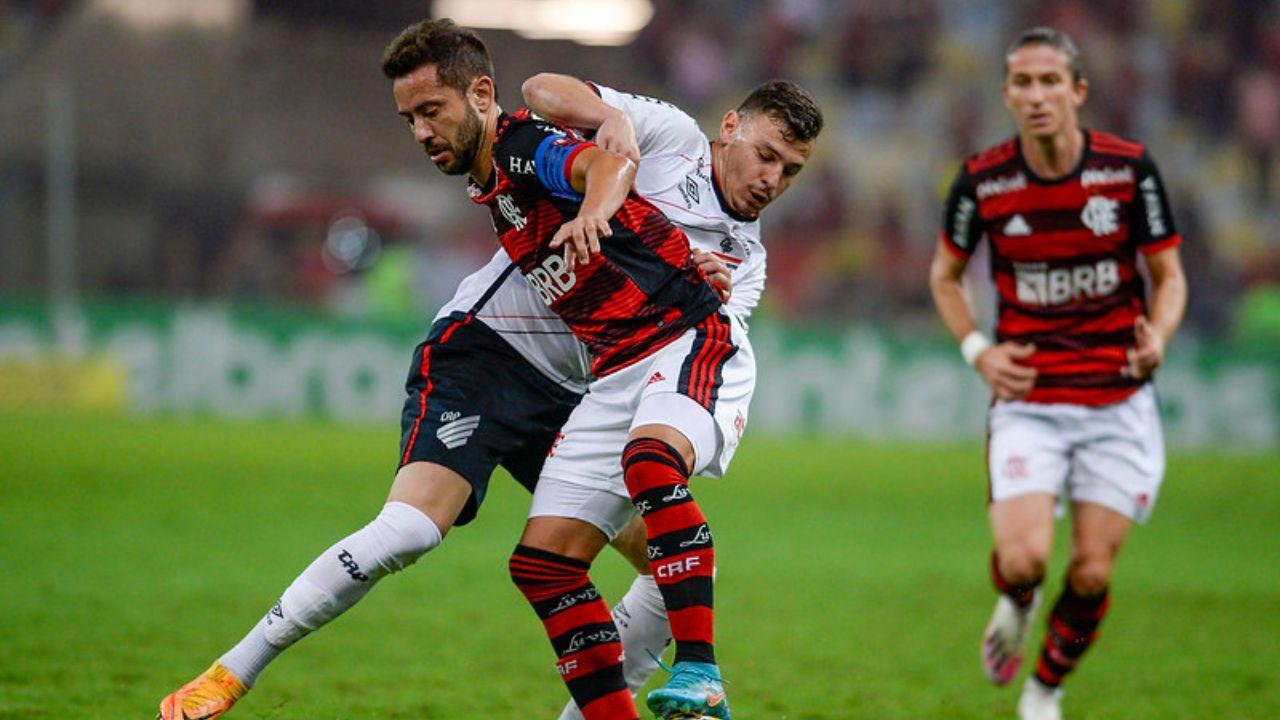 Lance de Flamengo x Athletico