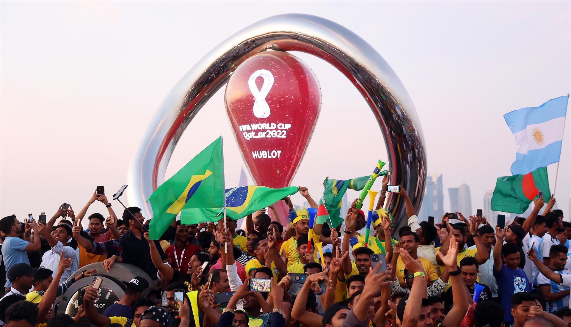Copa do Mundo no Catar: sangue pode, cerveja e amor não podem