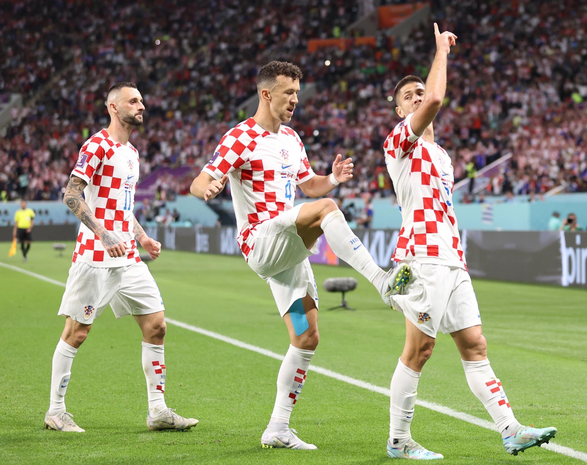 Kramaric festeja o primeiro gol da Croácia no jogo