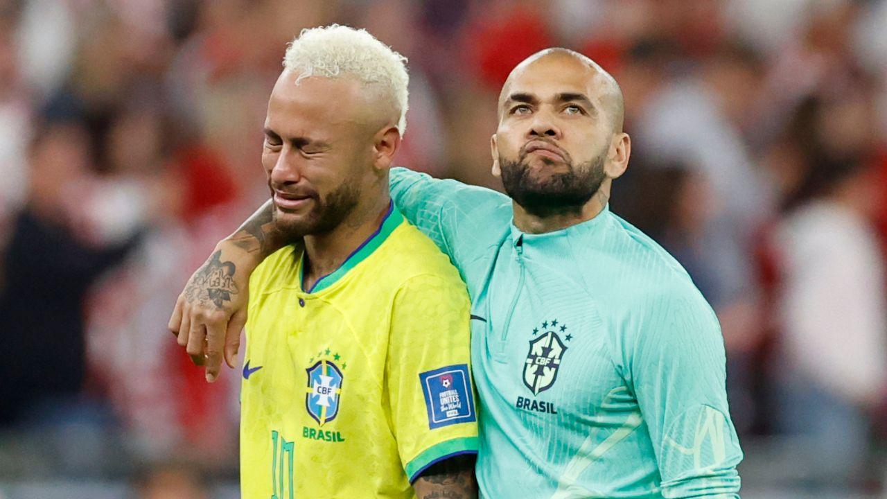 Neymar e Daniel Alves na última Copa do Mundo