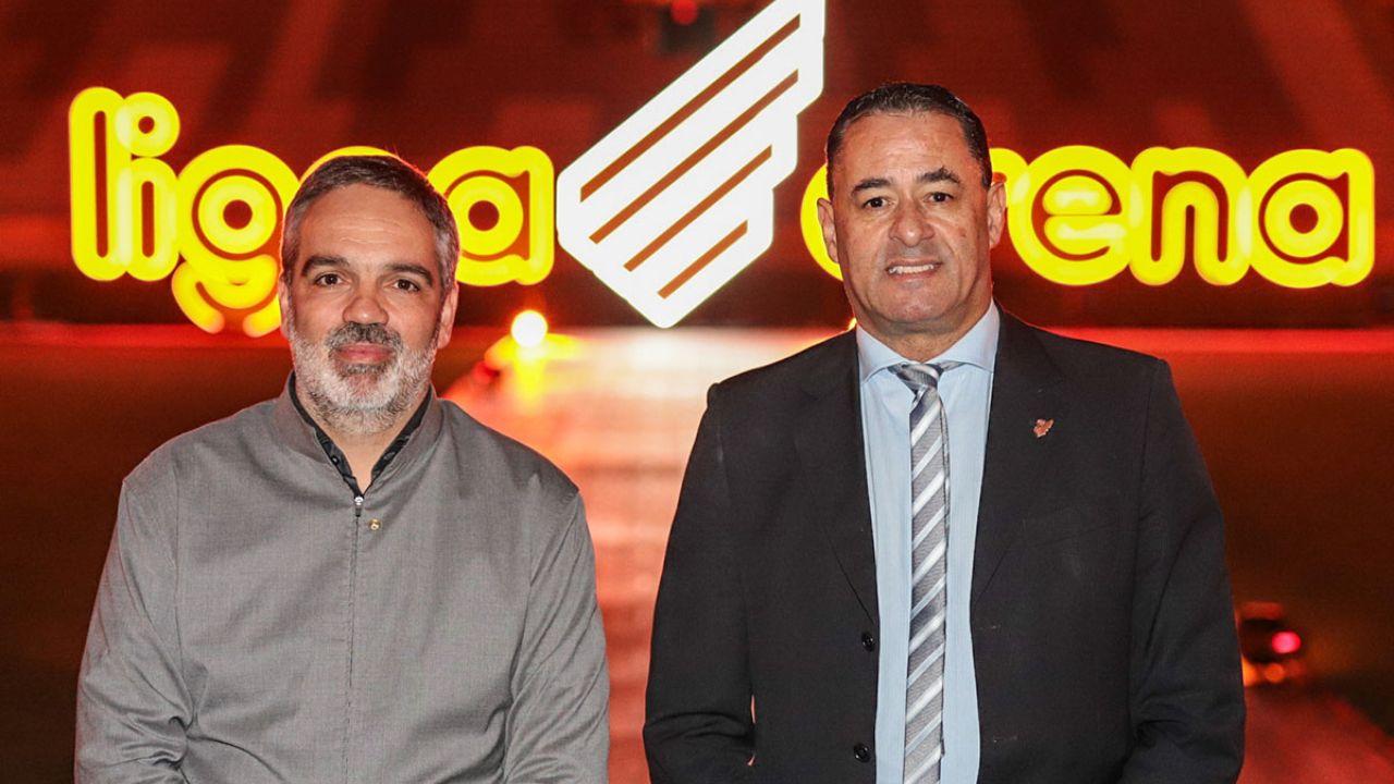 Adeodato Volpi Netto, CEO da Ligga, e Aguinaldo Coelho de Farias, presidente em exercício do Athletico.