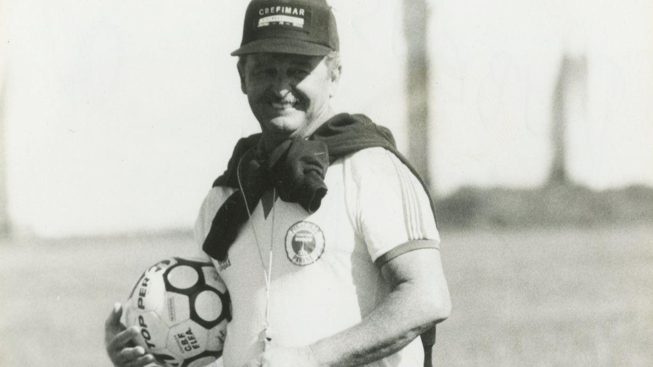 Morre Rubens Minelli, primeiro técnico da história do Paraná Clube