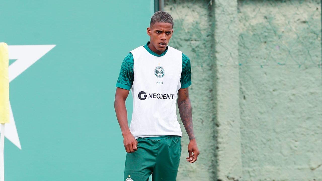 Rodrigo Gelado, novo lateral do Coritiba