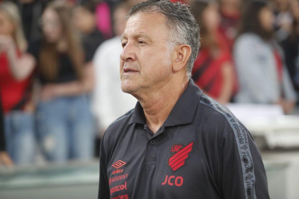 Osorio, técnico do Athletico