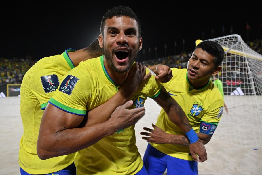 Brasil vence a Itália e é hexa da Copa do Mundo de Futebol de Areia