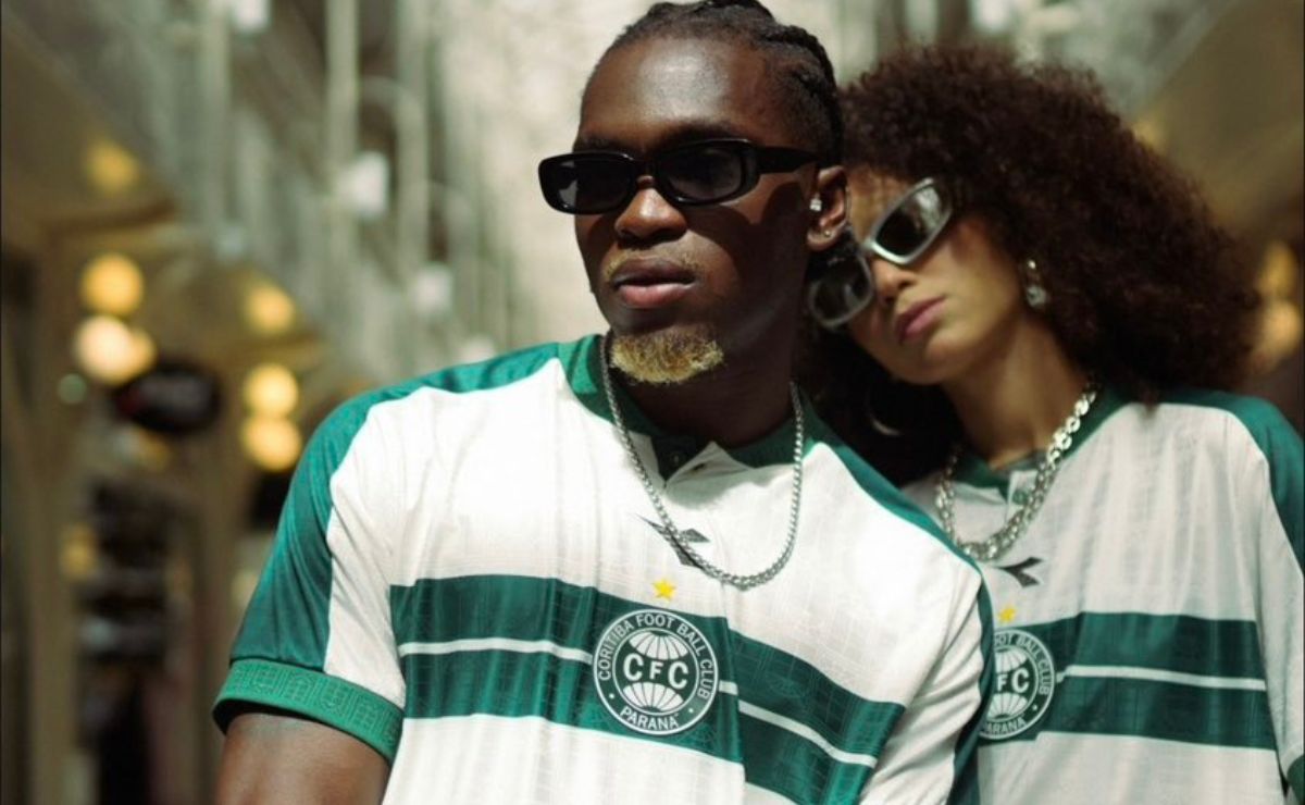 Coritiba lança camisa histórica e homenageia cidade