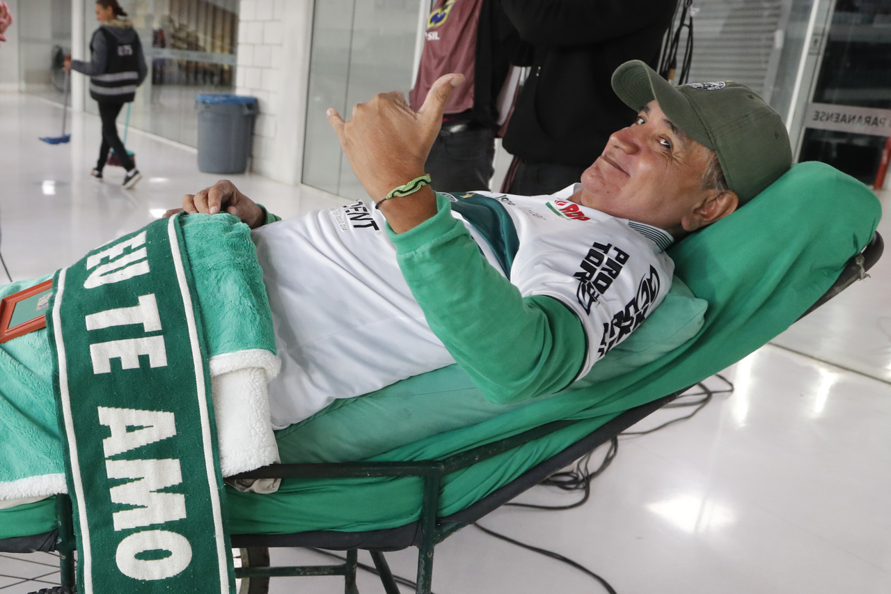 Torcedor-símbolo do Coritiba revela que vai precisar deixar de frequentar o Couto Pereira