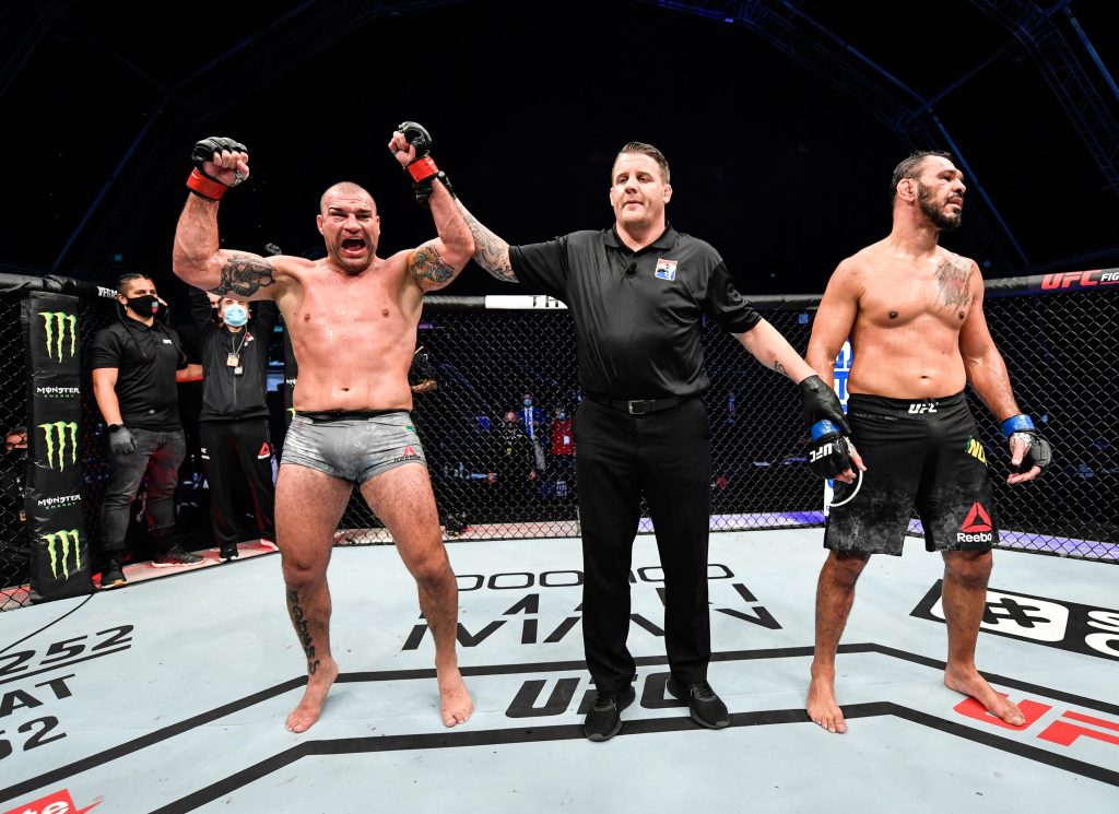 MMA: UFC Fight Island