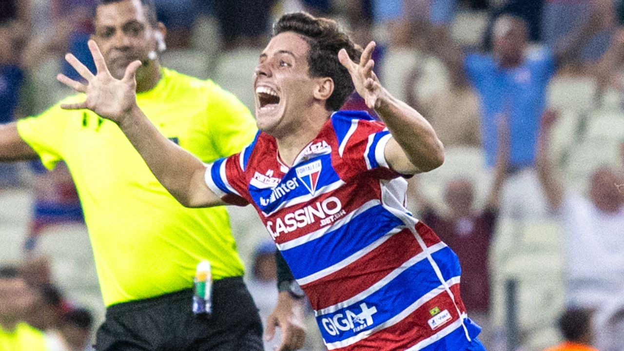 Promessa que ficou oito anos no Athletico marca o primeiro gol pelo Fortaleza