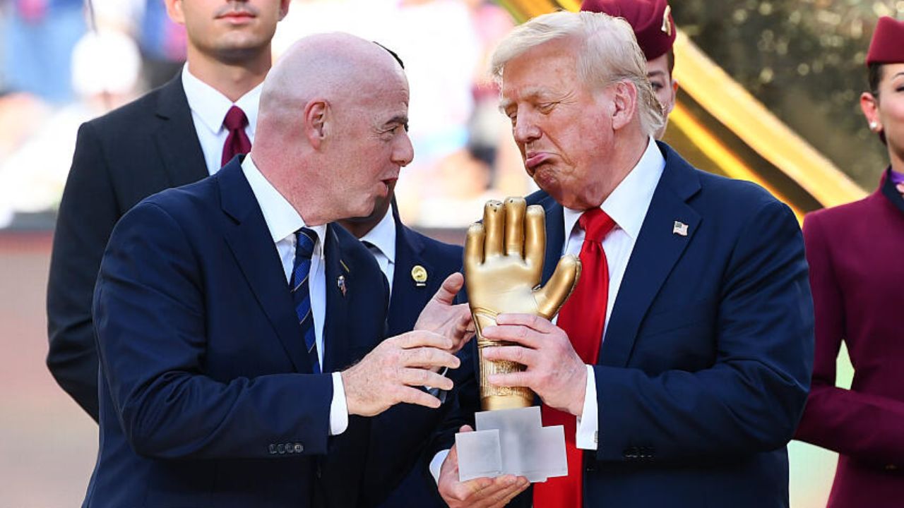 Brasileiros podem ter vistos banidos por Trump na Copa do Mundo, diz site
