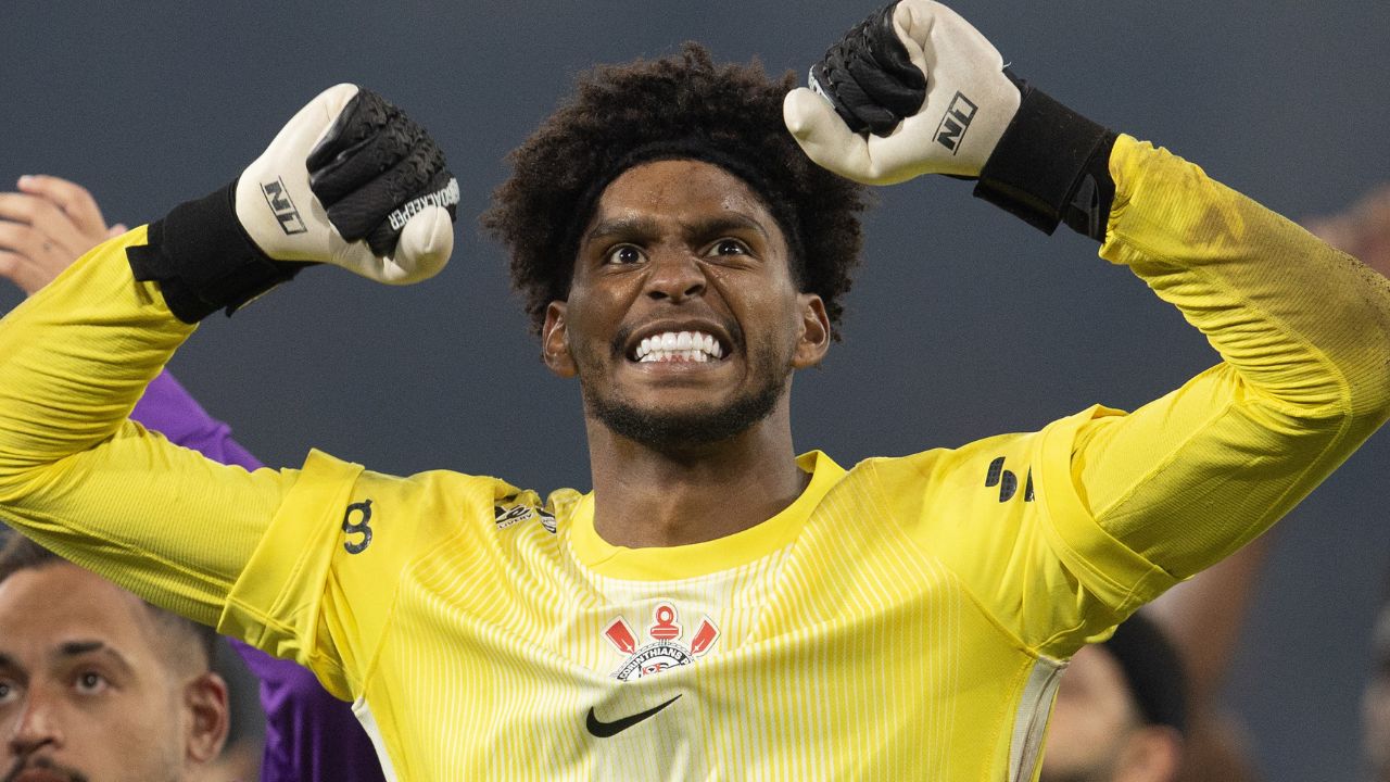 Goleiro do Corinthians revela drama e faz forte desabafo após vitória sobre o Athletico