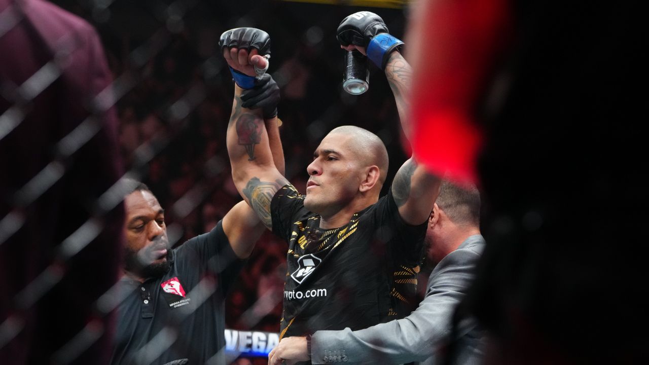 Alex Poatan mira Jon Jones e descarta duelo de boxe com youtuber