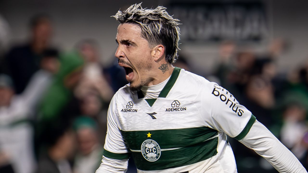 Coritiba bate martelo e define destino de meia Josué