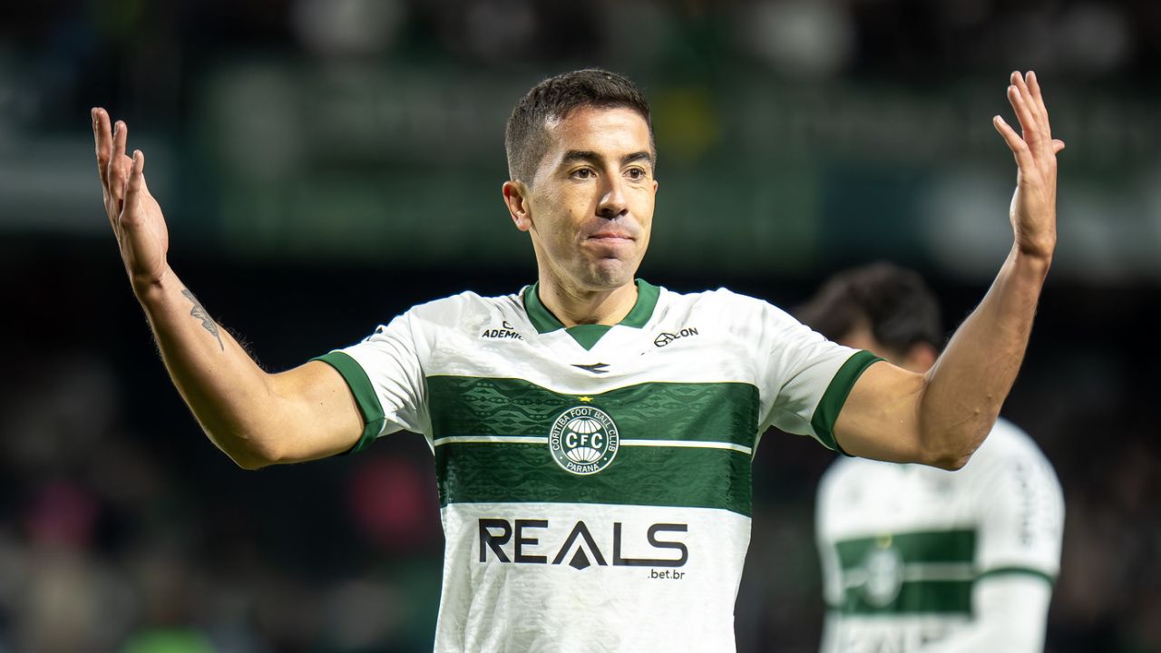 Coritiba sobe, mas quem vai se lembrar do time de 2025?