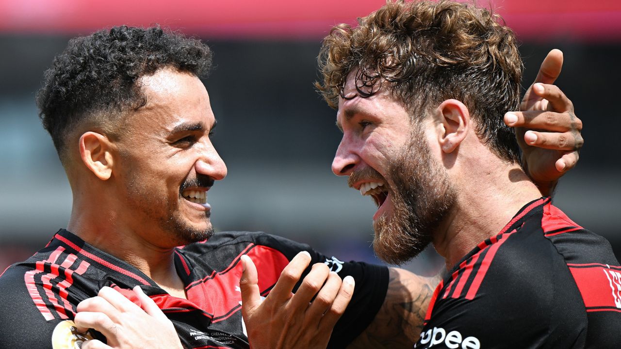 Flamengo bate o Palmeiras e conquista o tetra da Libertadores