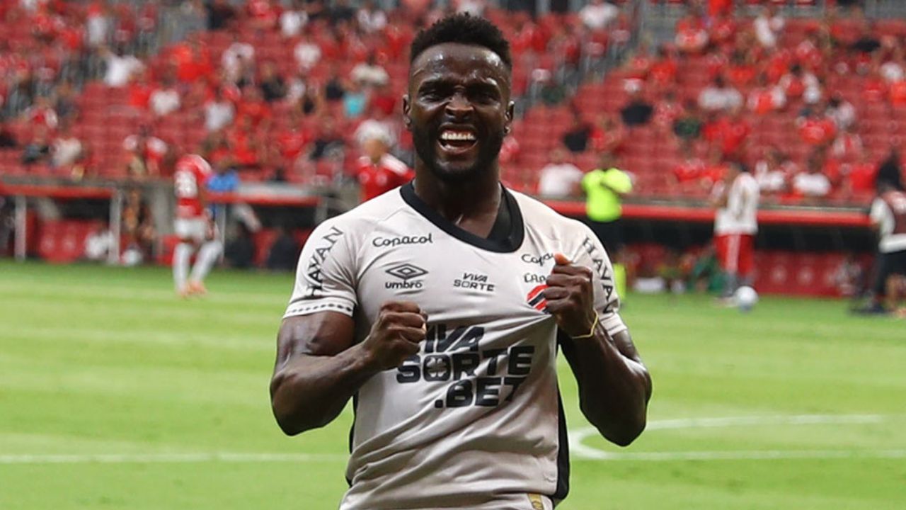 Athletico joga o Brasileirão sem projeto aparente e sem objetivo declarado