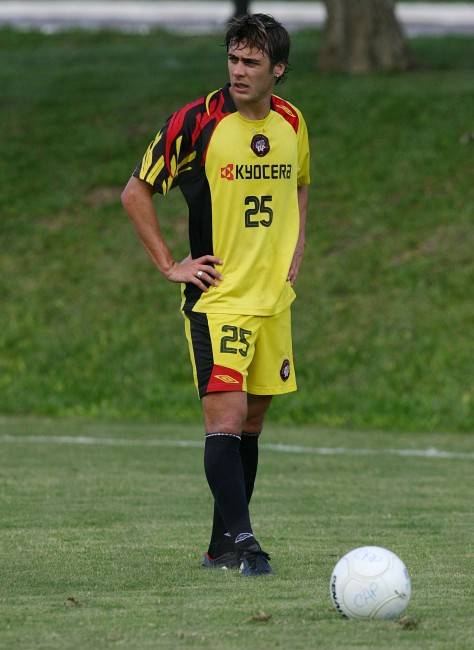 O pé esquerdo de Netinho segue sendo o melhor atalho para o gol no Atlético