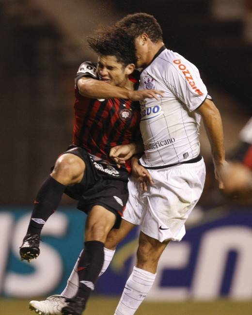 Dois gols que podem custar caro