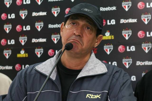 Vieri deixa Atlético escolado para rumores sobre vinda de Muricy