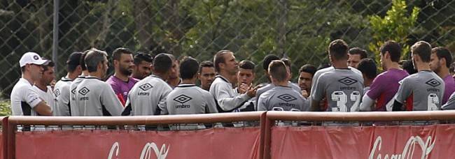 Qual deve ser a prioridade de contratação do Atlético para o Brasileiro?