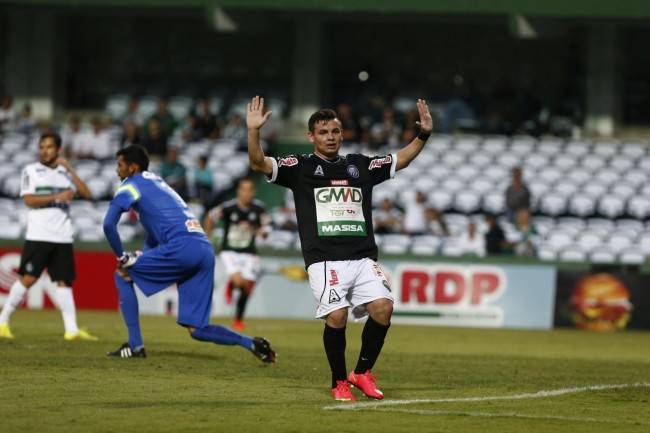 Qual jogador do Operário encaixaria bem em Atlético, Coritiba ou Paraná?
