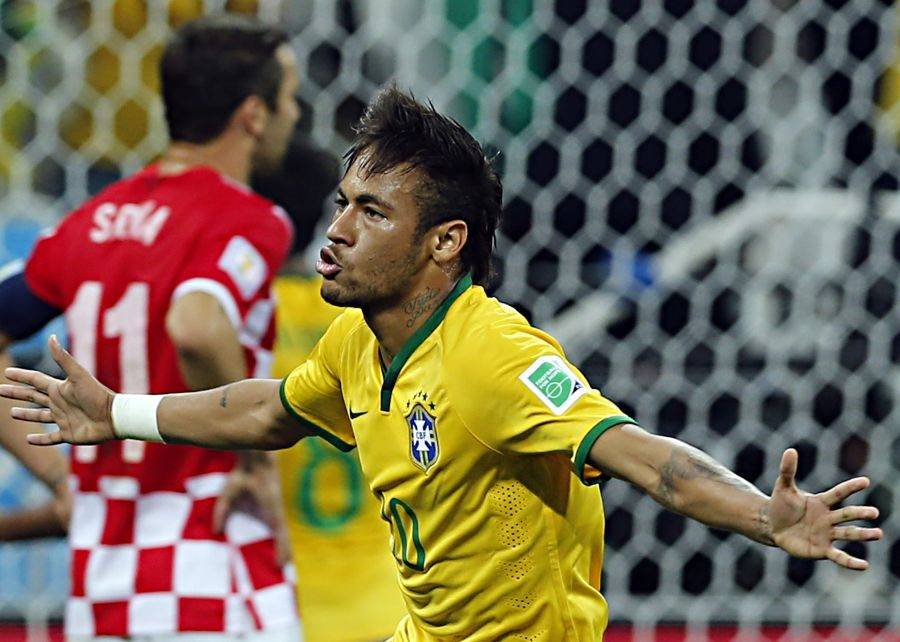 Funcionários de supermercado recebem indenização por trabalhar durante jogo do Brasil na Copa