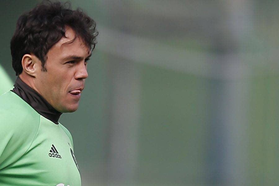 Kleber Gladiador cobra multa milionária do Grêmio na Justiça