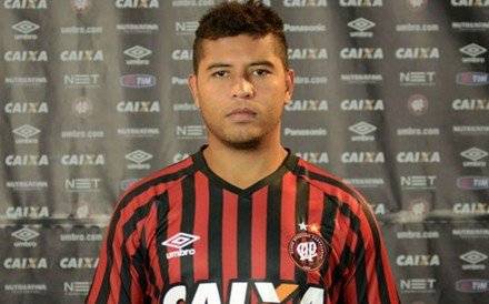 Jogador que nunca atuou pelo Atlético cobra na Justiça R$ 1,7 milhão do clube