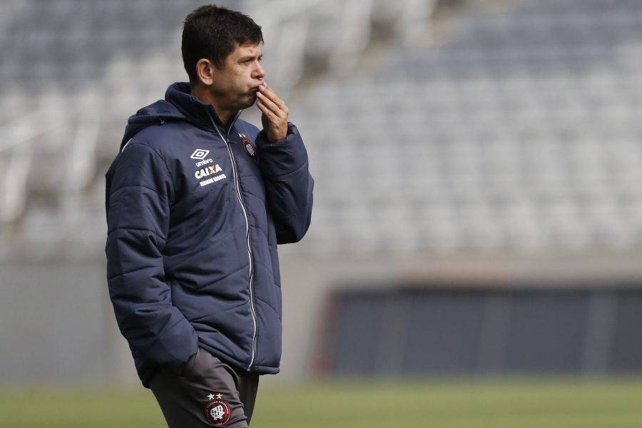 Passou da hora: o Furacão precisa vencer