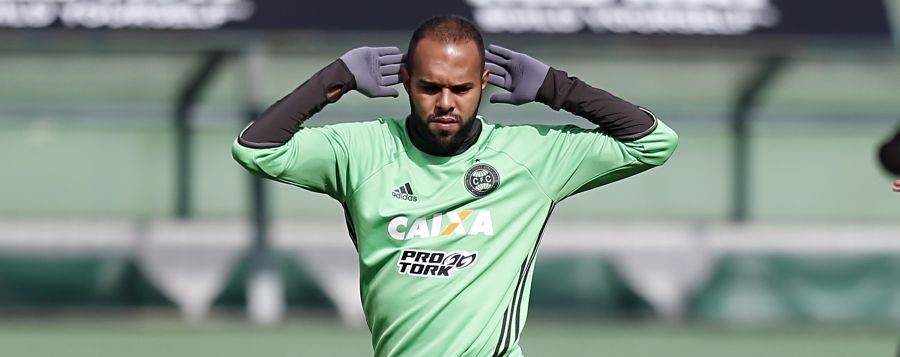 Gritos de ‘refugo’ encerraram entrevista consciente de Alecsandro