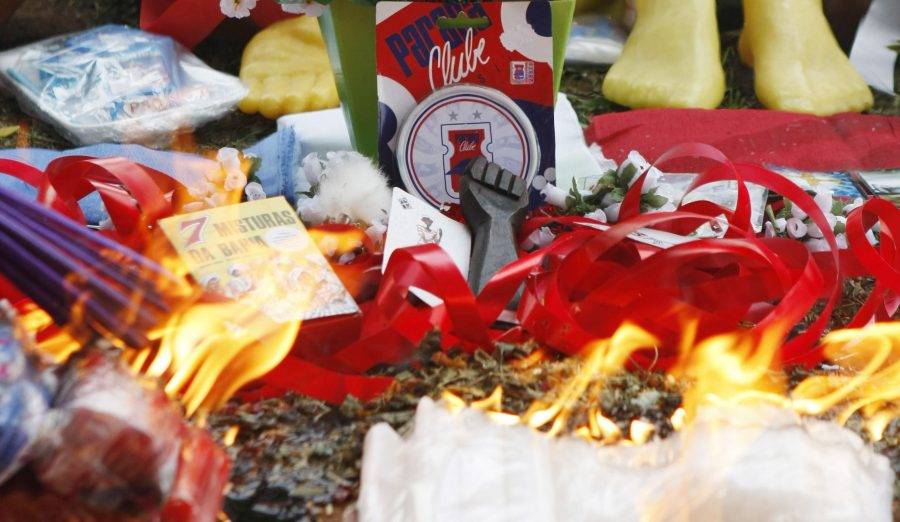 Torcida do Paraná embarca na onda ‘Lisca Doido’ e faz promessas malucas em caso de acesso