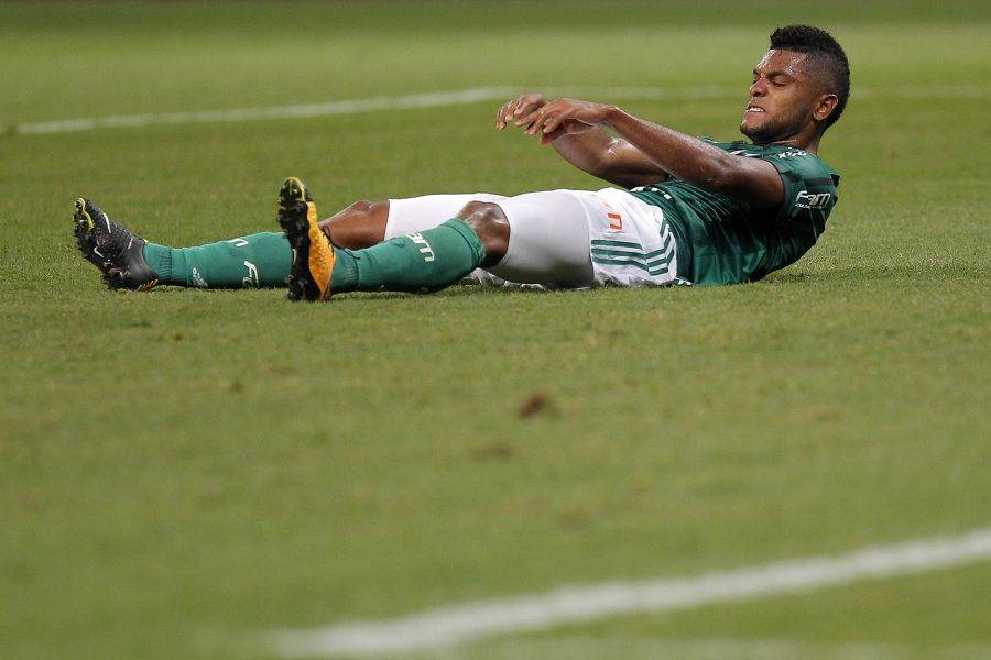 Palmeiras acusa árbitro por tropeço decisivo no Brasileirão