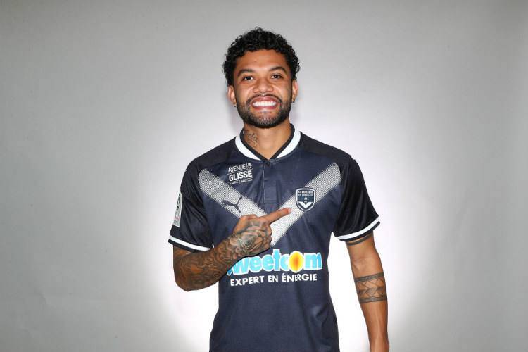 Volante ex-Atlético será punido na França por “falta de maturidade”, depois de vídeo em redes sociais. Assista