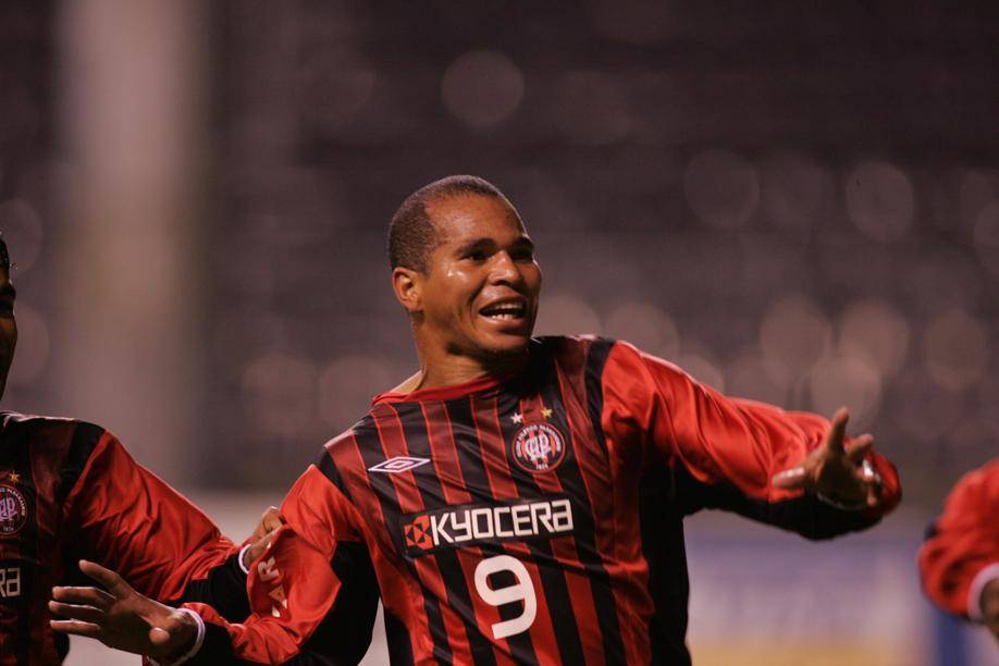 “Se a final fosse em Curitiba, o Atlético seria campeão”, diz Chulapa, sobre Libertadores de 2005