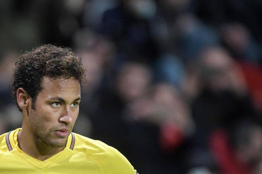A incompreensível vaia para o goleador Neymar