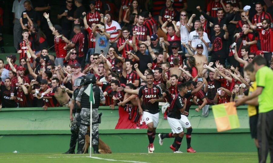 O início arrasador do Atlético e a queda vertical do Paraná