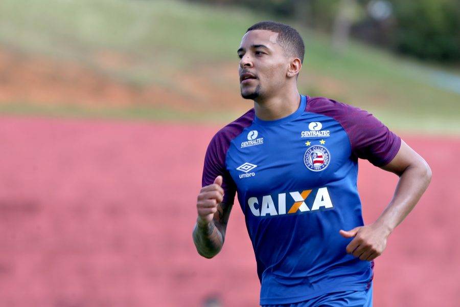 Veja quem são os jogadores e times que mais batem no Brasileirão