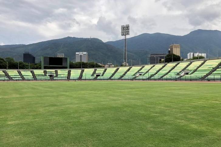 Venezuelano expõe drama no país de rival do Atlético na Sul-Americana