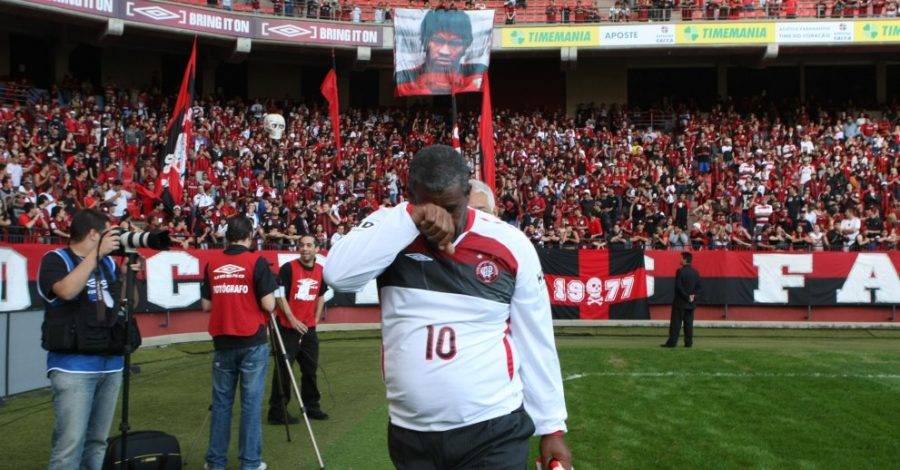 O dia em que Ziquita renasceu e eu ajudei a lenda do Atlético criar um autógrafo
