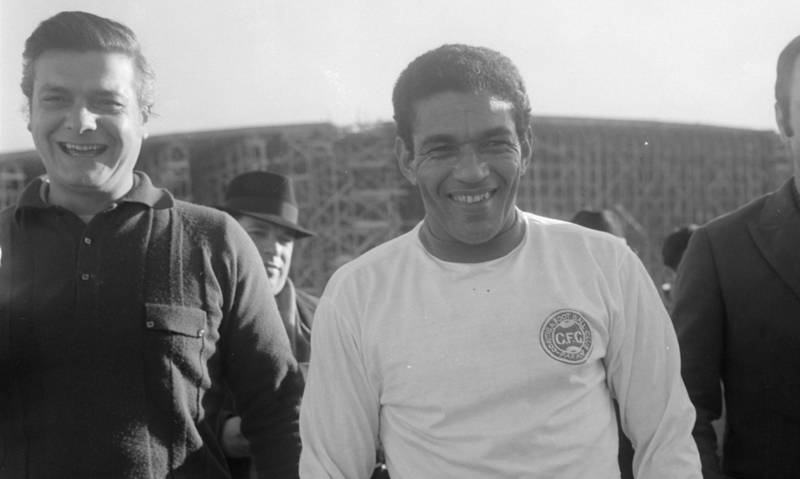 36 anos sem Garrincha. Você sabia que o craque foi Coritiba por um dia?