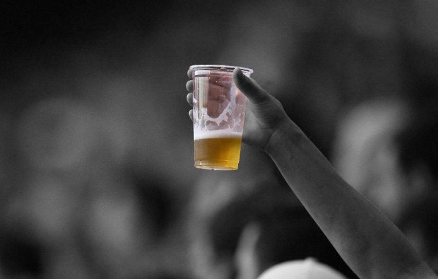 Clube europeu quer vender cerveja no estádio para ‘aumentar segurança’