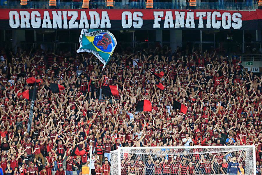 Sem acordo com Athletico, Fanáticos decide ocupar novo setor na Arena