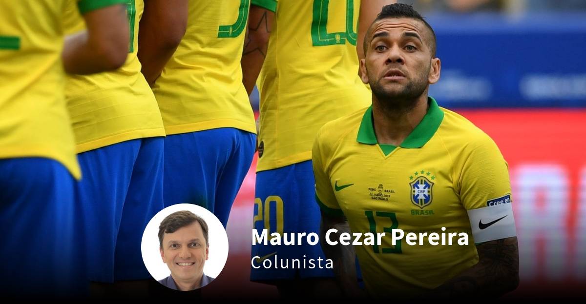 Vaiar a seleção da CBF não é vaiar o país, como pensa Daniel Alves